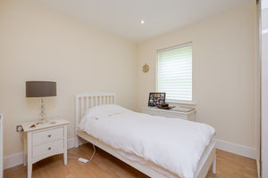 Westhall Road